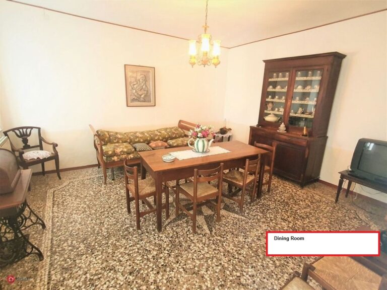 Dining Room 2