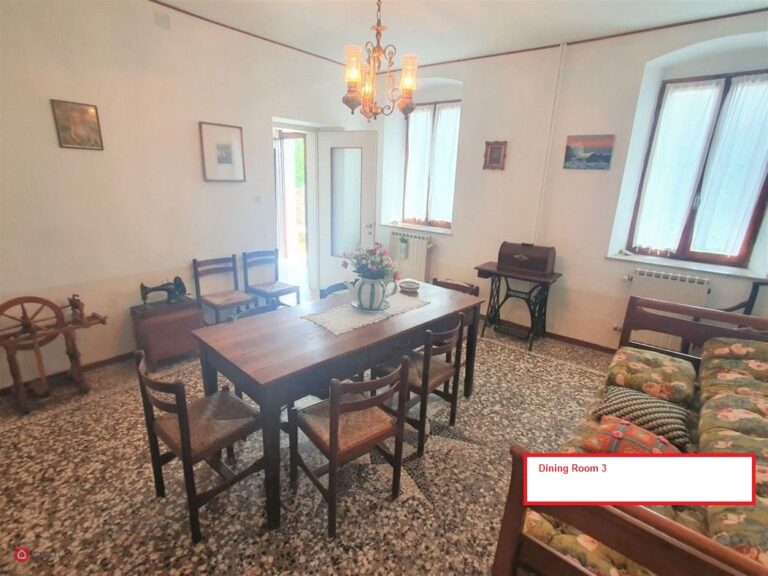 Dining Room 3